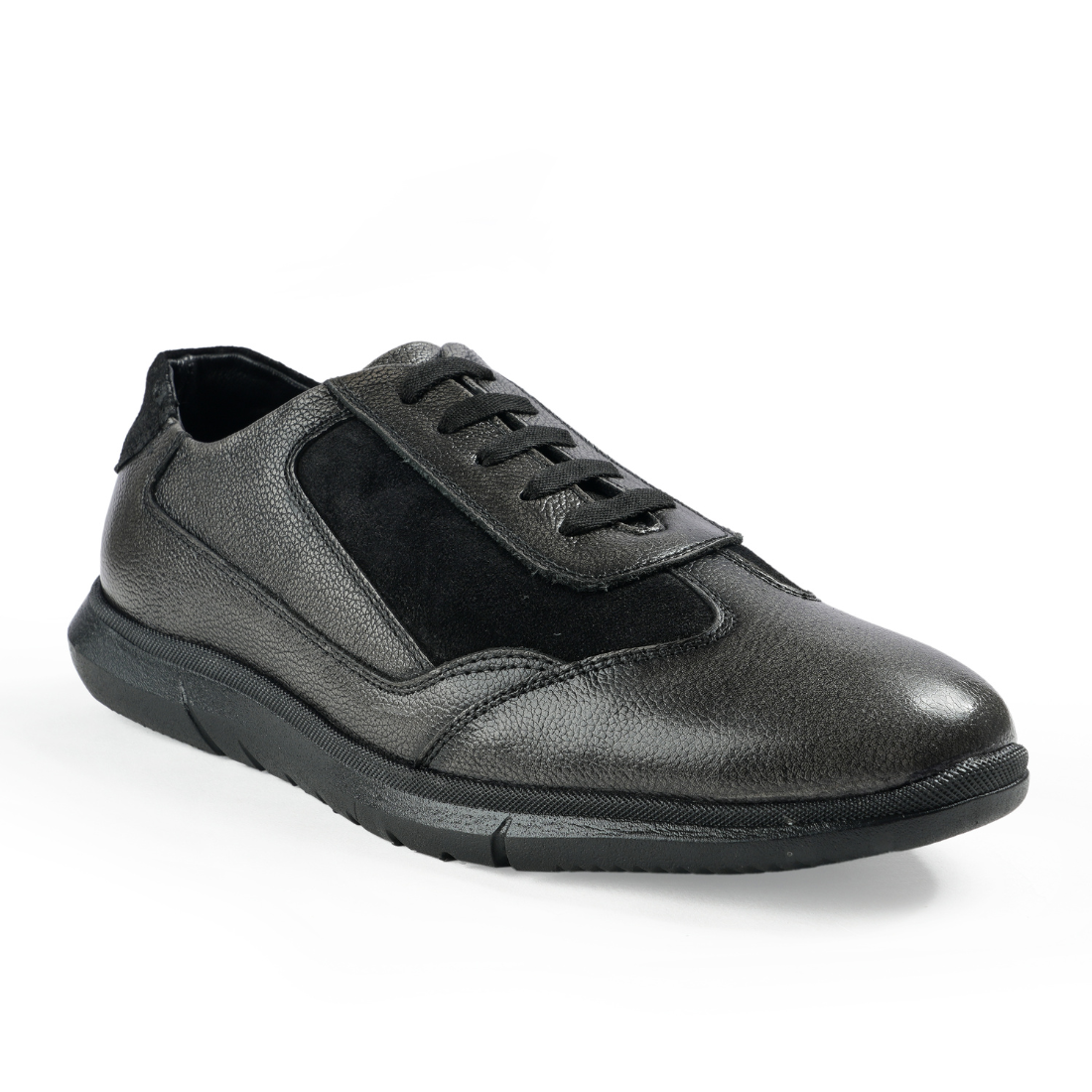 Chamda Men’s Black Lace-Up Casual Shoes with Cushioned Sole