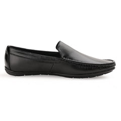 Chamda Men’s Black Slip-On Loafers